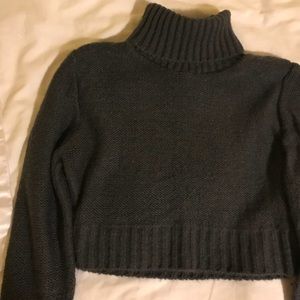 Boohoo Gray Cropped Turtleneck Sweater, Small